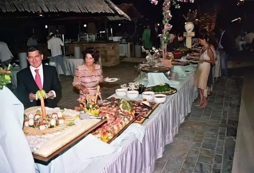 فندق Golden Sand