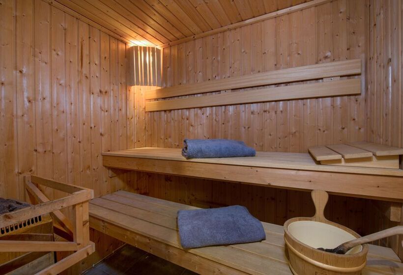 هتل Kalyves Beach