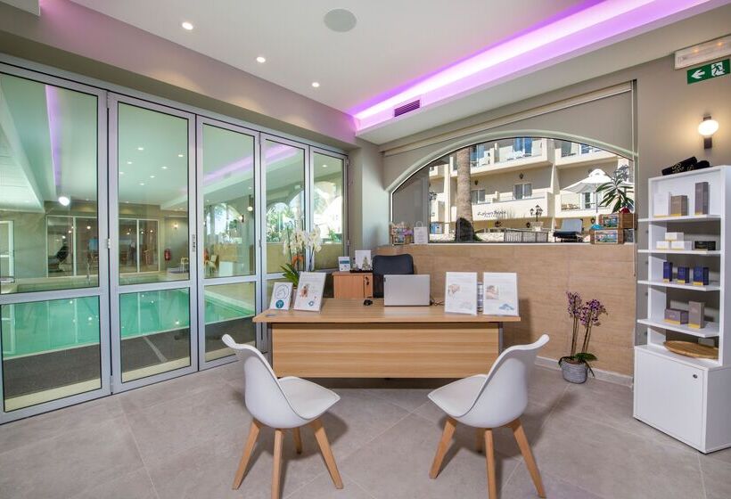 هتل Kalyves Beach