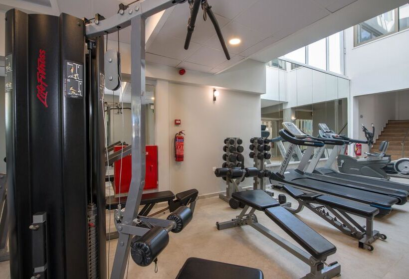 هتل Kalyves Beach