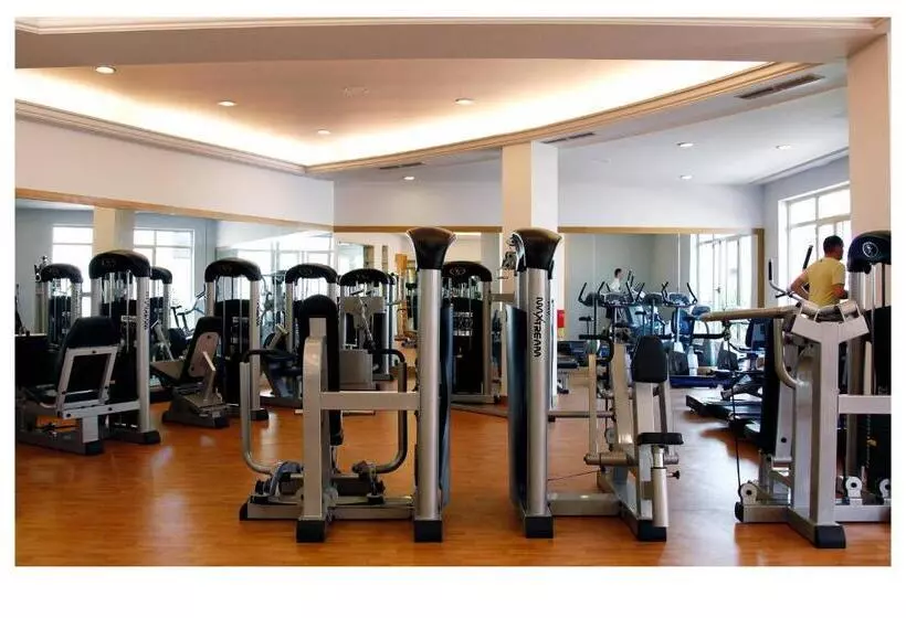 호텔 Pilot Beach Resort