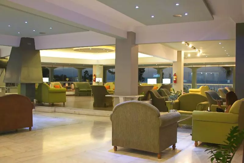 هتل Rethymno Mare & Water Park