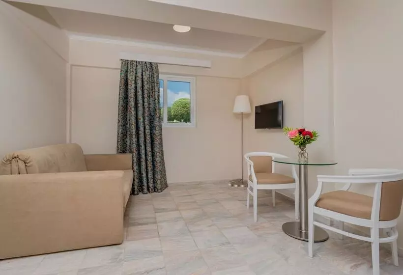 هتل Zante Park Resort & Spa, Bw Premier Collection