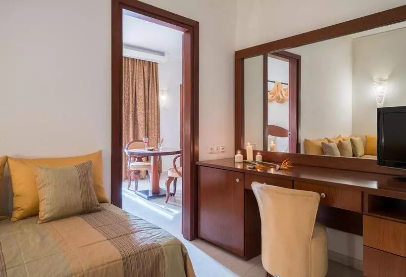 هتل Zante Park Resort & Spa, Bw Premier Collection