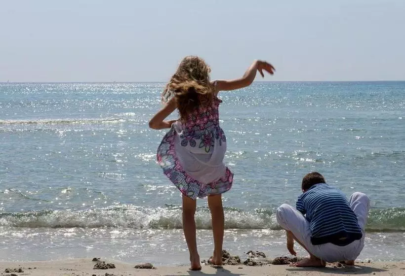 Makryammos Bungalows