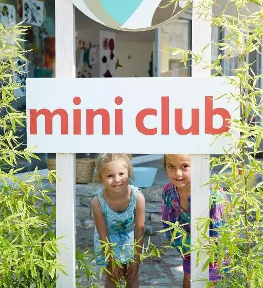 Makryammos Bungalows