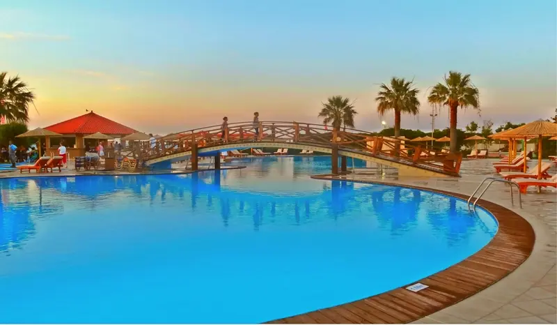 Lomakeskus Doreta Beach