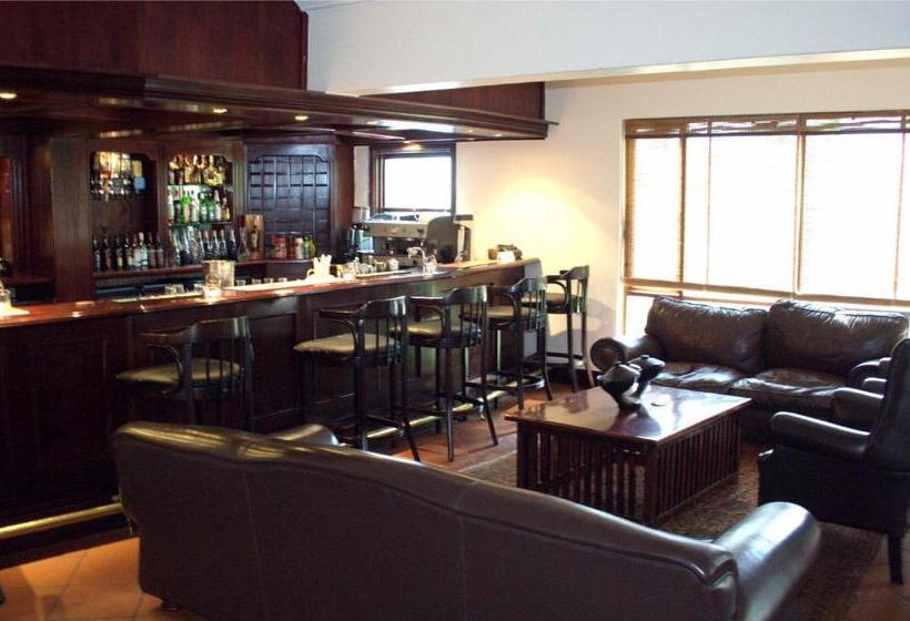 호텔 Budmarsh Country Lodge