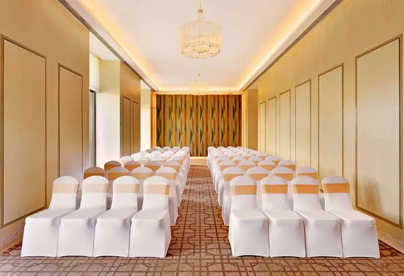 Hotelli Radisson Blu Coimbatore