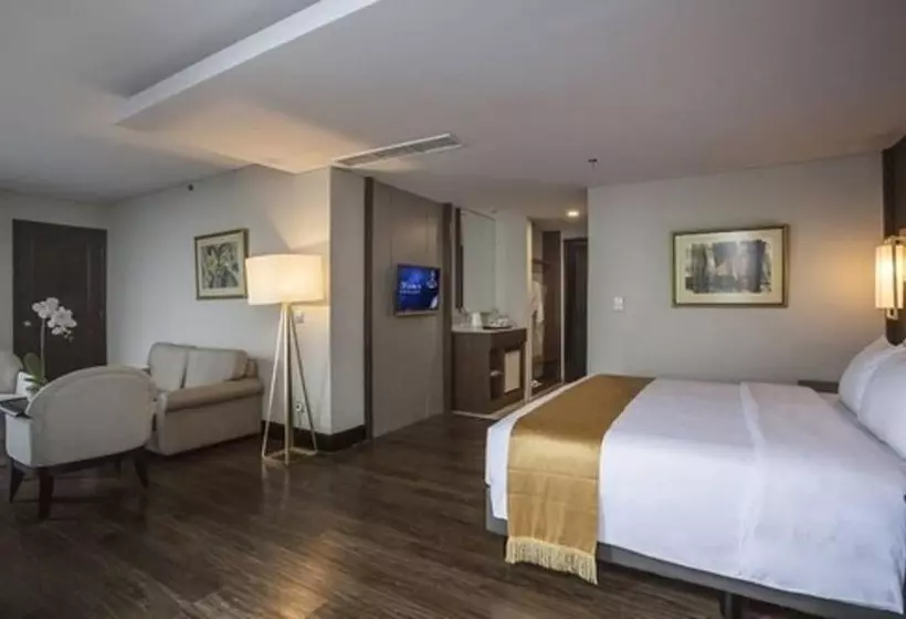 The Acacia Hotel Jakarta