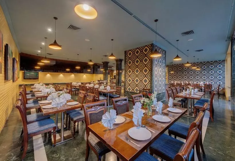 Amarpreet, Chhatrapati Sambhajinagar   Am Hotel Kollection