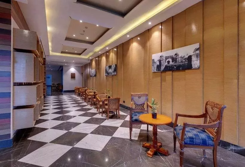 Amarpreet, Chhatrapati Sambhajinagar   Am Hotel Kollection
