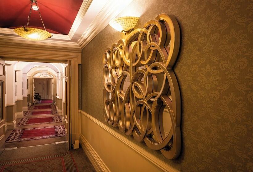 Castle Hotel Macroom