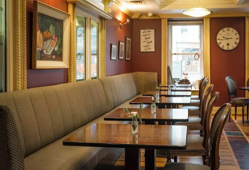 Castle Hotel Macroom