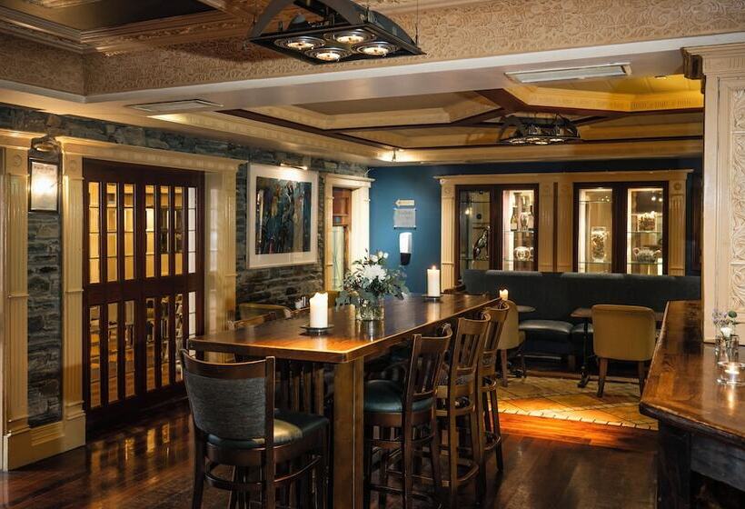 Castle Hotel Macroom