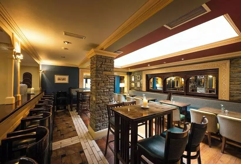 Castle Hotel Macroom