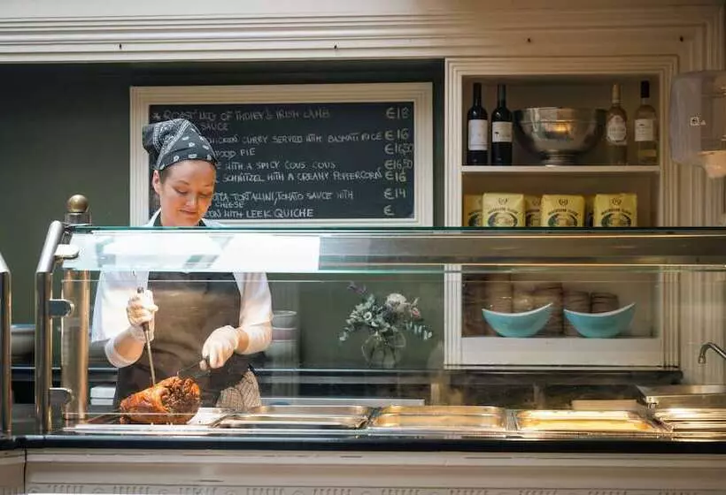 Castle Hotel Macroom