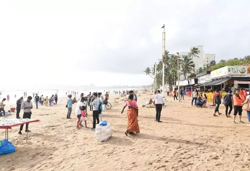 בית מלון כפרי Kings International Juhu