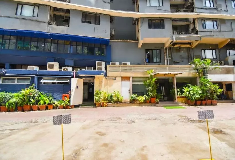 בית מלון כפרי Kings International Juhu