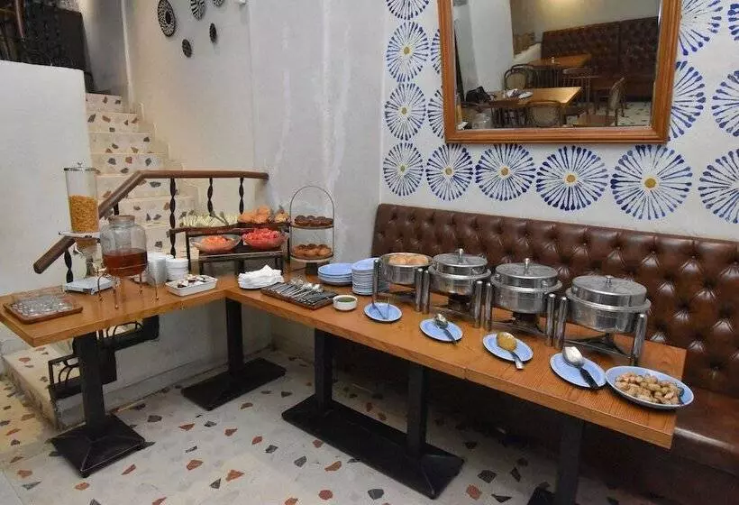 בית מלון כפרי Kings International Juhu