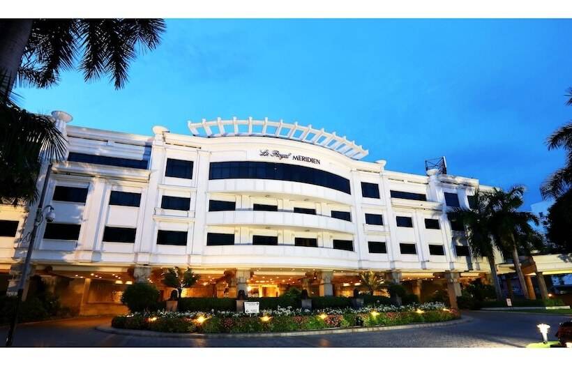 Отель Le Royal Méridien Chennai