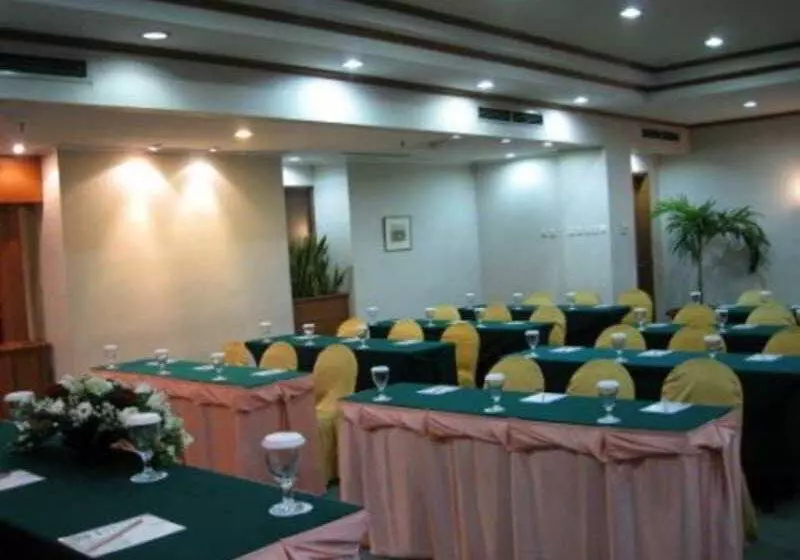 فندق Sahid Jaya Solo