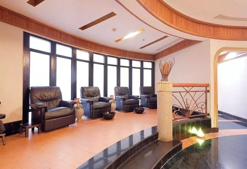 هتل Sunlake Waterfront Resort & Convention