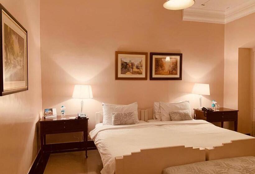 בית מלון כפרי The Elgin Fairlawn Kolkata