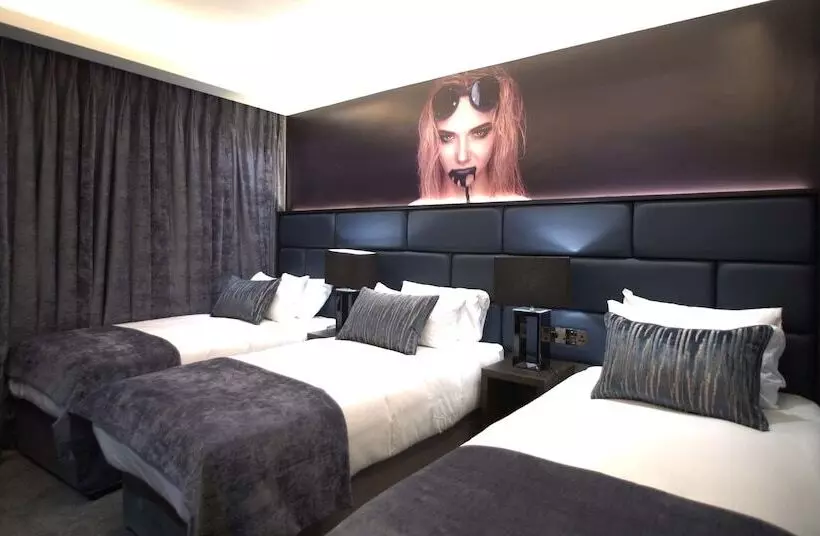 호텔 The Residence