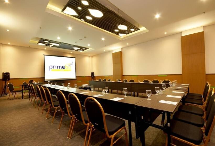 Szálloda Primebiz  Tegal