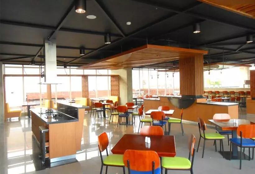 Otel Primebiz  Tegal