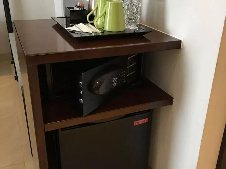 Otel Primebiz  Tegal