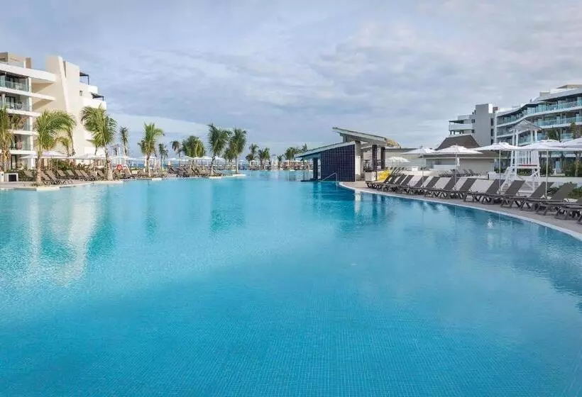 Ocean Coral Spring Resort - All Inclusive