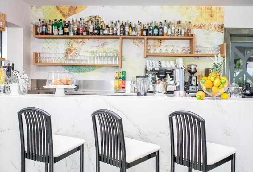 בית מלון כפרי Atlantic