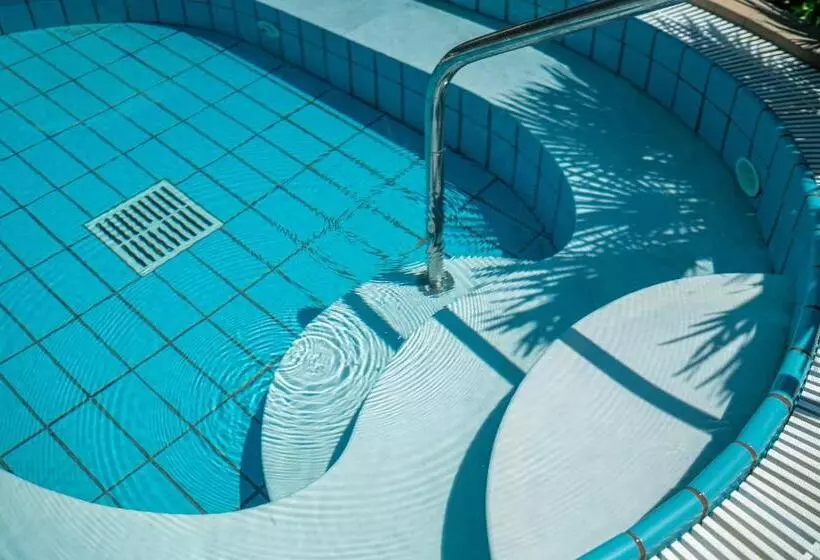 בית מלון כפרי Atlantic