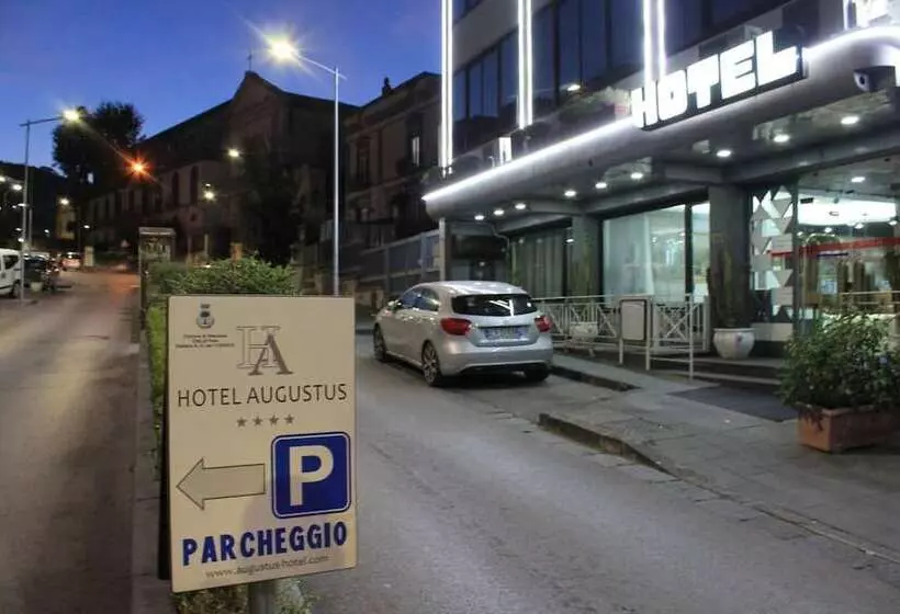 בית מלון כפרי Augustus