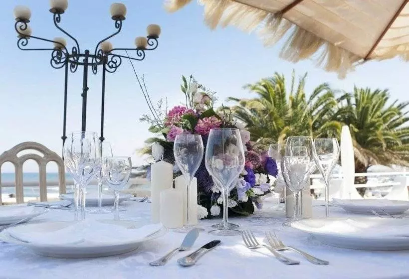 ホテル Circeo Park