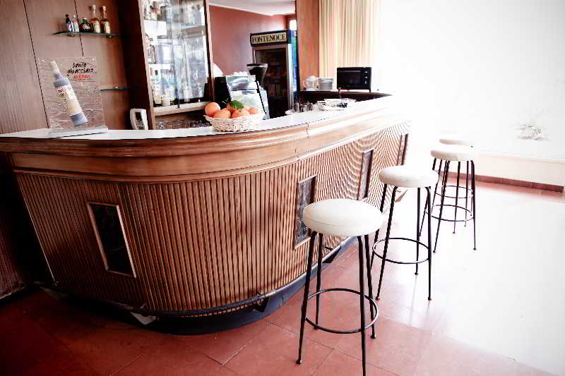 فندق Continental