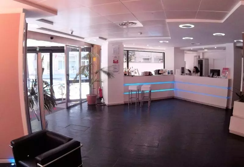 هتل Ibis Styles Palermo Cristal