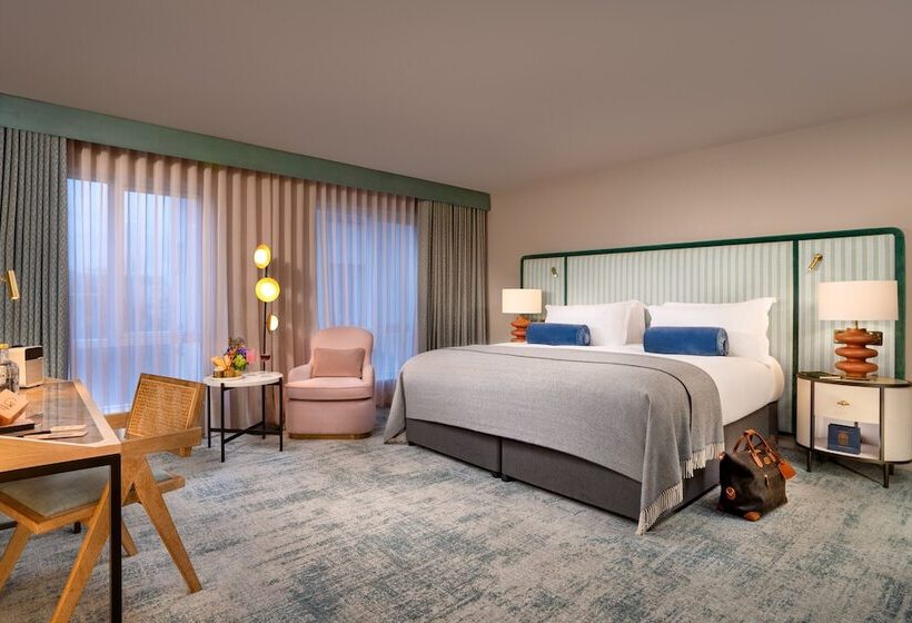 בית מלון כפרי The Green