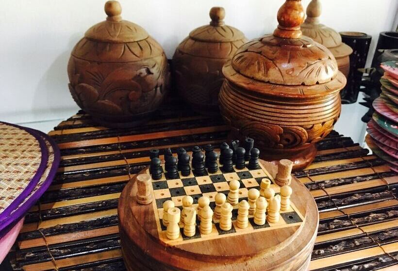 هتل Tropical Biosphere