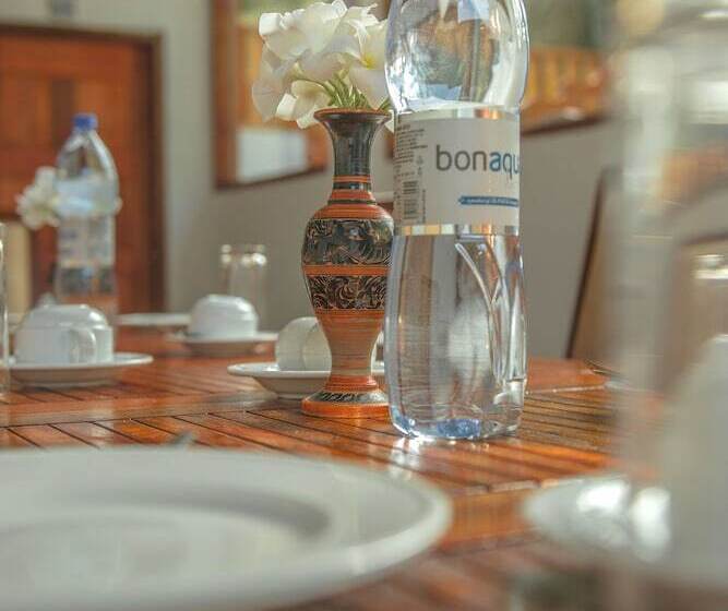 هتل Tropical Biosphere