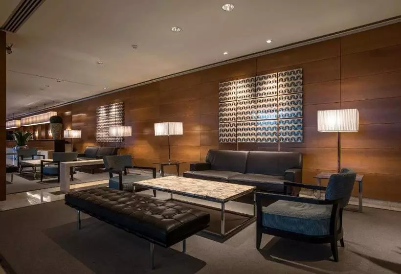 בית מלון כפרי Ergife Palace