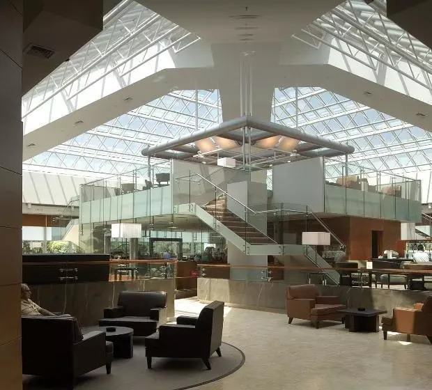 בית מלון כפרי Ergife Palace