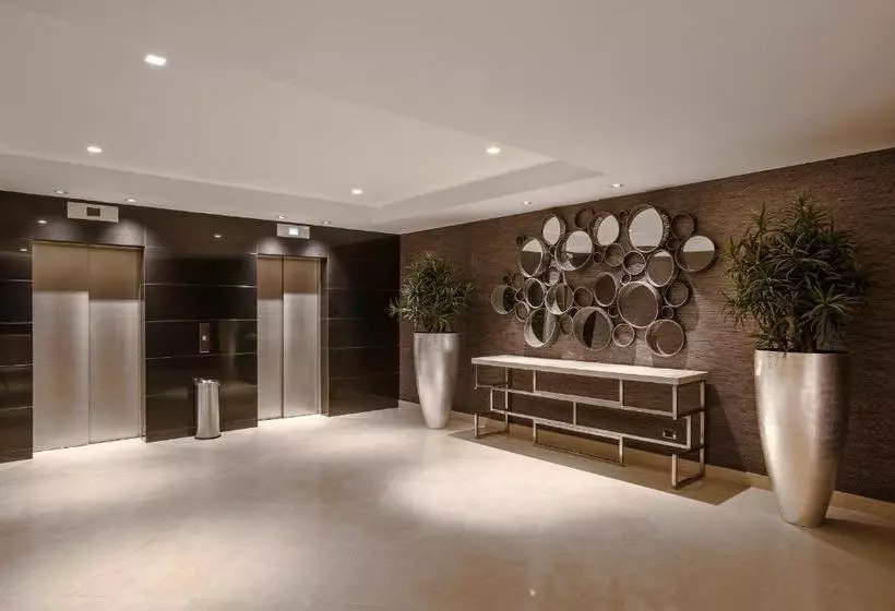 בית מלון כפרי Ergife Palace