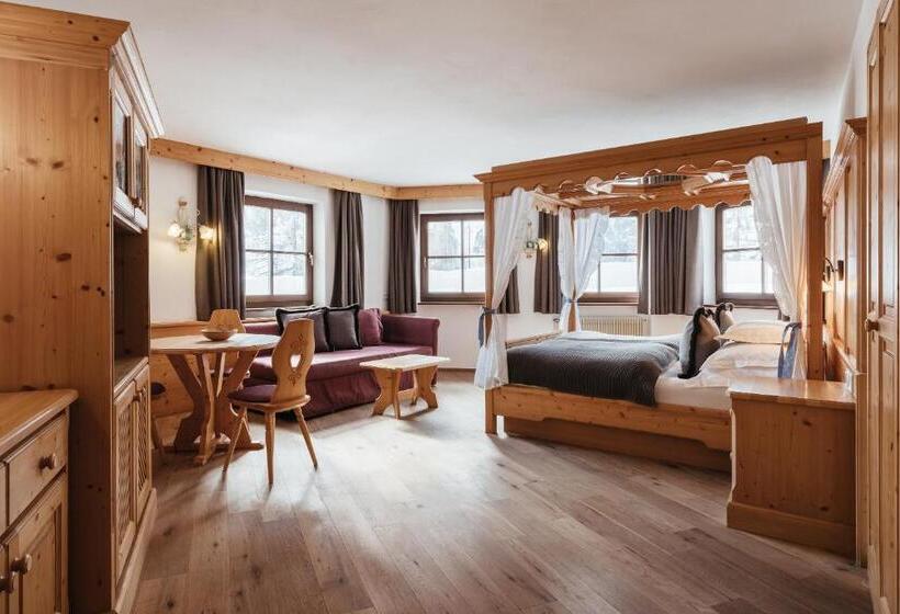 هتل Kolfuschgerhof Mountain Resort