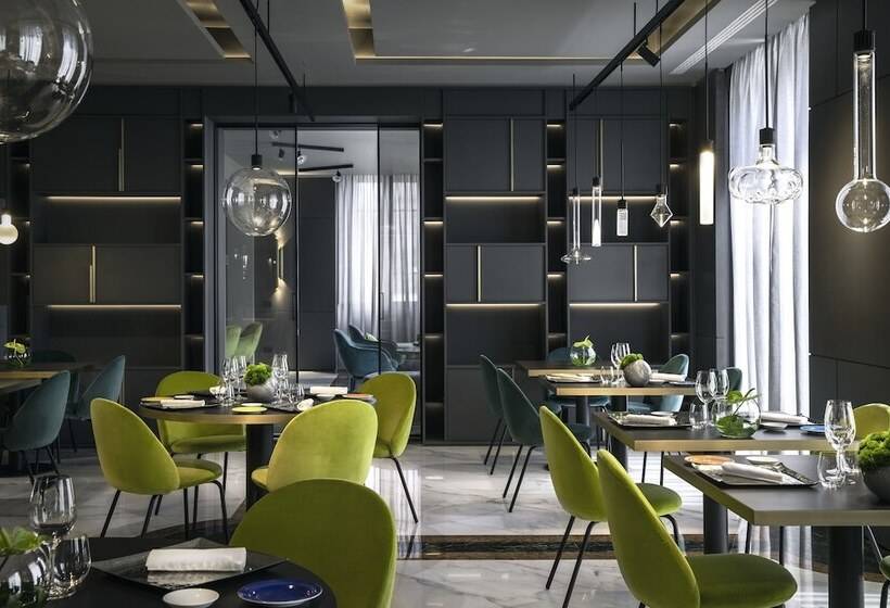 فندق Plaza E De Russie Relais & Chateaux