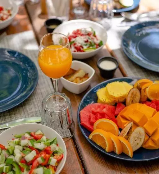 پانسیون Dhiffushi Inn