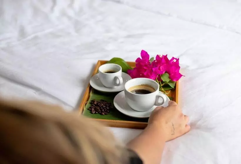 پانسیون Dhiffushi Inn