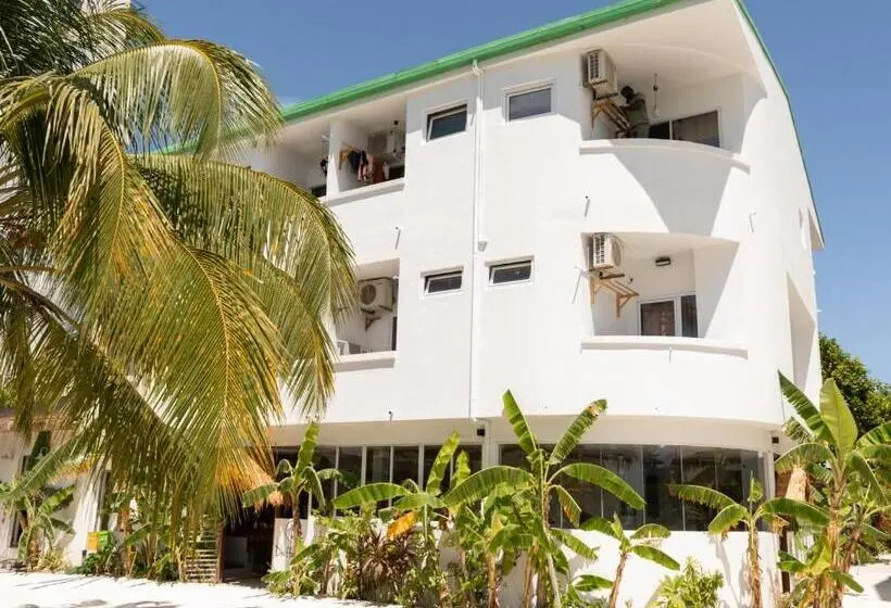 پانسیون Dhiffushi Inn